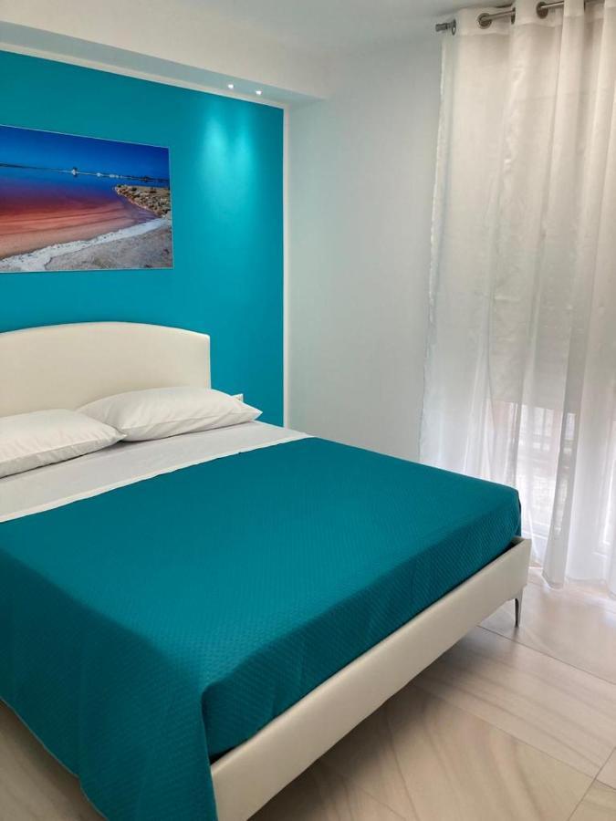 La Darsena Rooms มาร์เกริตา ดิ ซาวอยา ภายนอก รูปภาพ